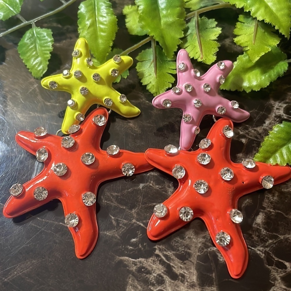Starfish Rhinestone Drop Earrings - Picture 13 of 14
